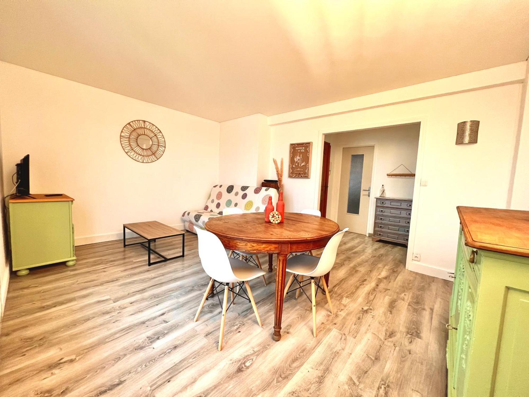 Appartement Proche Gare, 6 Voyageurs Et Stationnement Gratuit แร็งส์ ภายนอก รูปภาพ